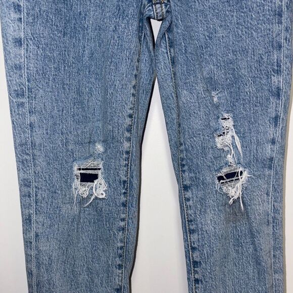 Cat & Jack Light Blue Distressed Kids Jeans - Picture 3 of 8